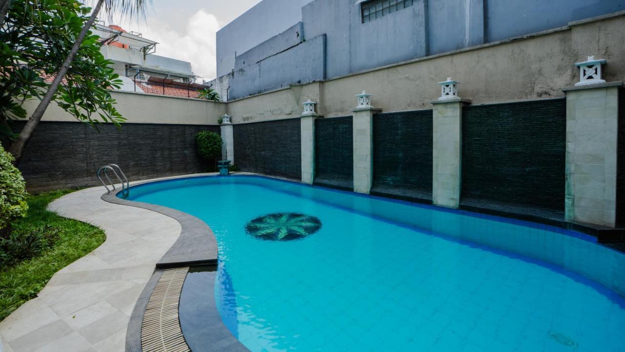 Jambuluwuk Residence Menteng Jakarta Exterior photo