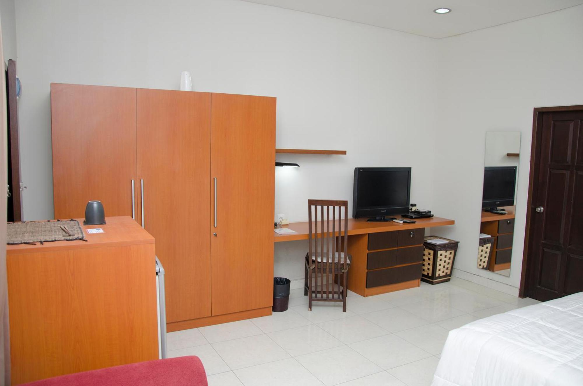 Jambuluwuk Residence Menteng Jakarta Exterior photo