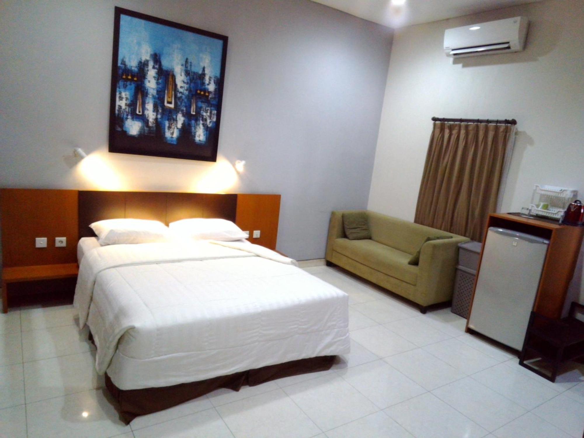 Jambuluwuk Residence Menteng Jakarta Exterior photo